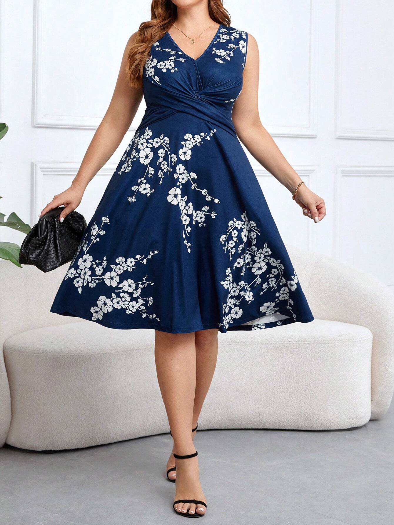 Liandra™ - Floral Wrap Dress