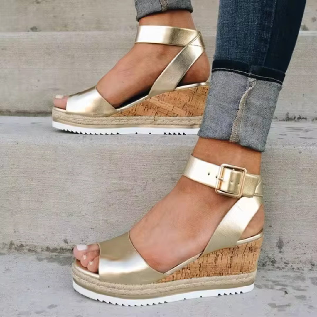 Gold / 13