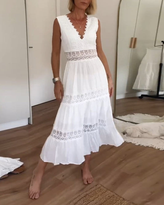 Kim™ - LACE DRESS WITH V-NECKLINE