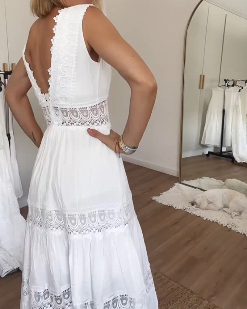 Kim™ - LACE DRESS WITH V-NECKLINE