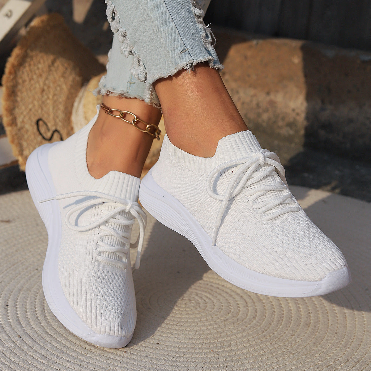 White / 11 US (42 EU)