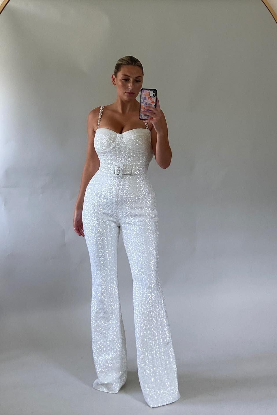 White / L
