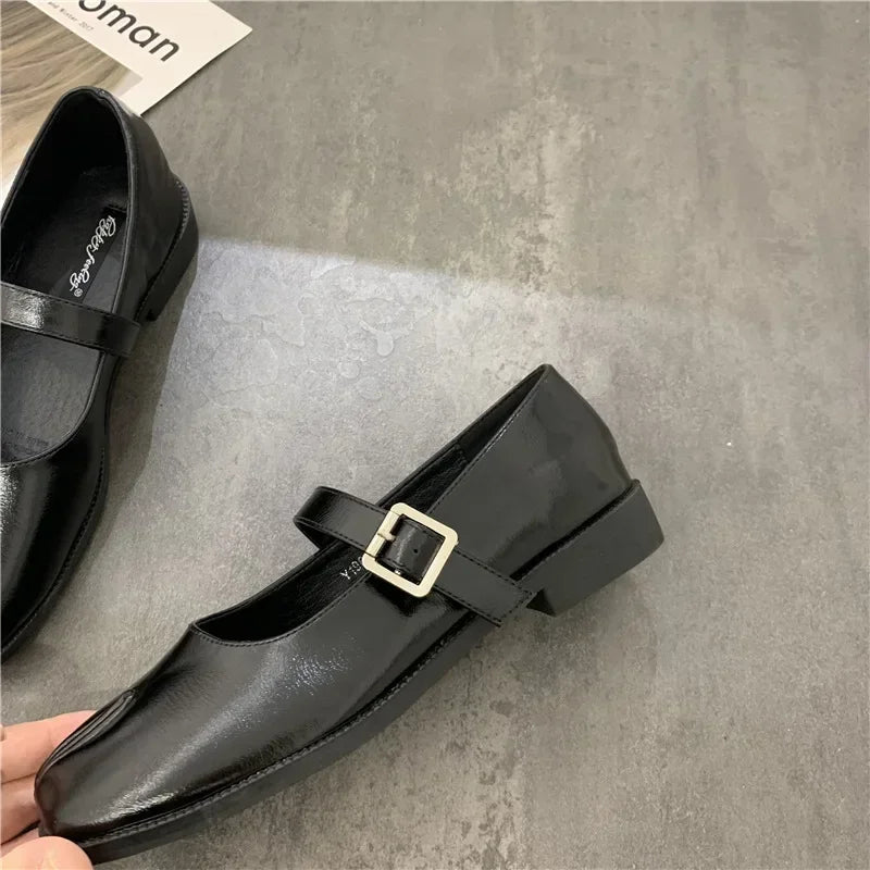 Mari™ | Leather Split Loafers