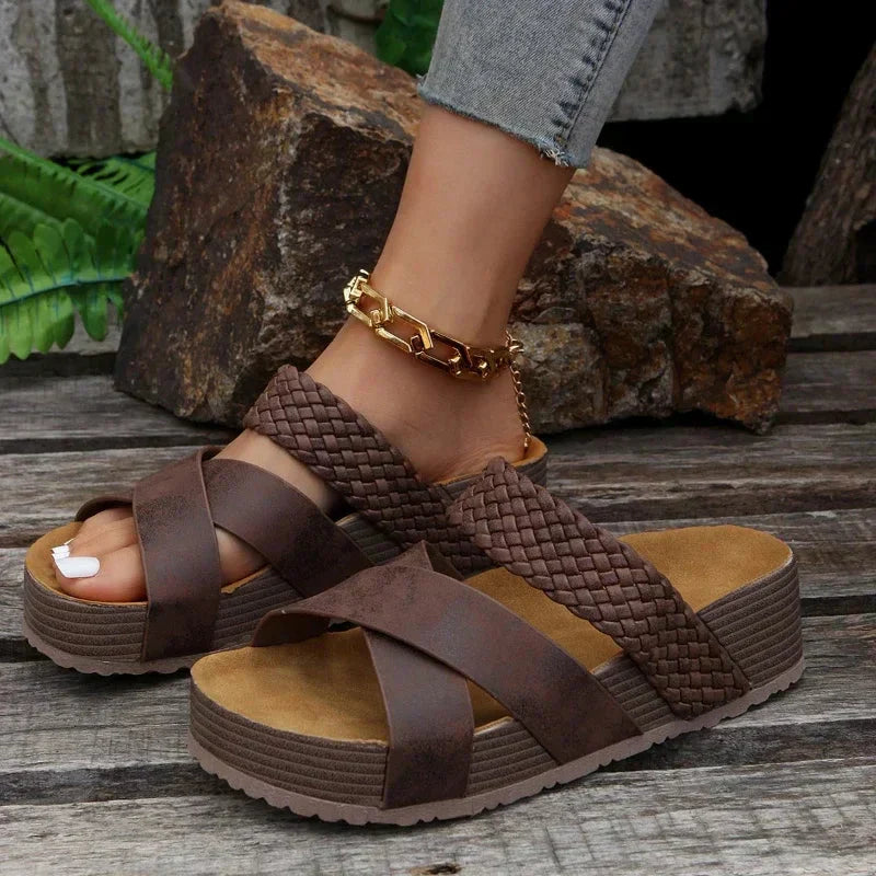 Brown (Almost sold out) / 13
